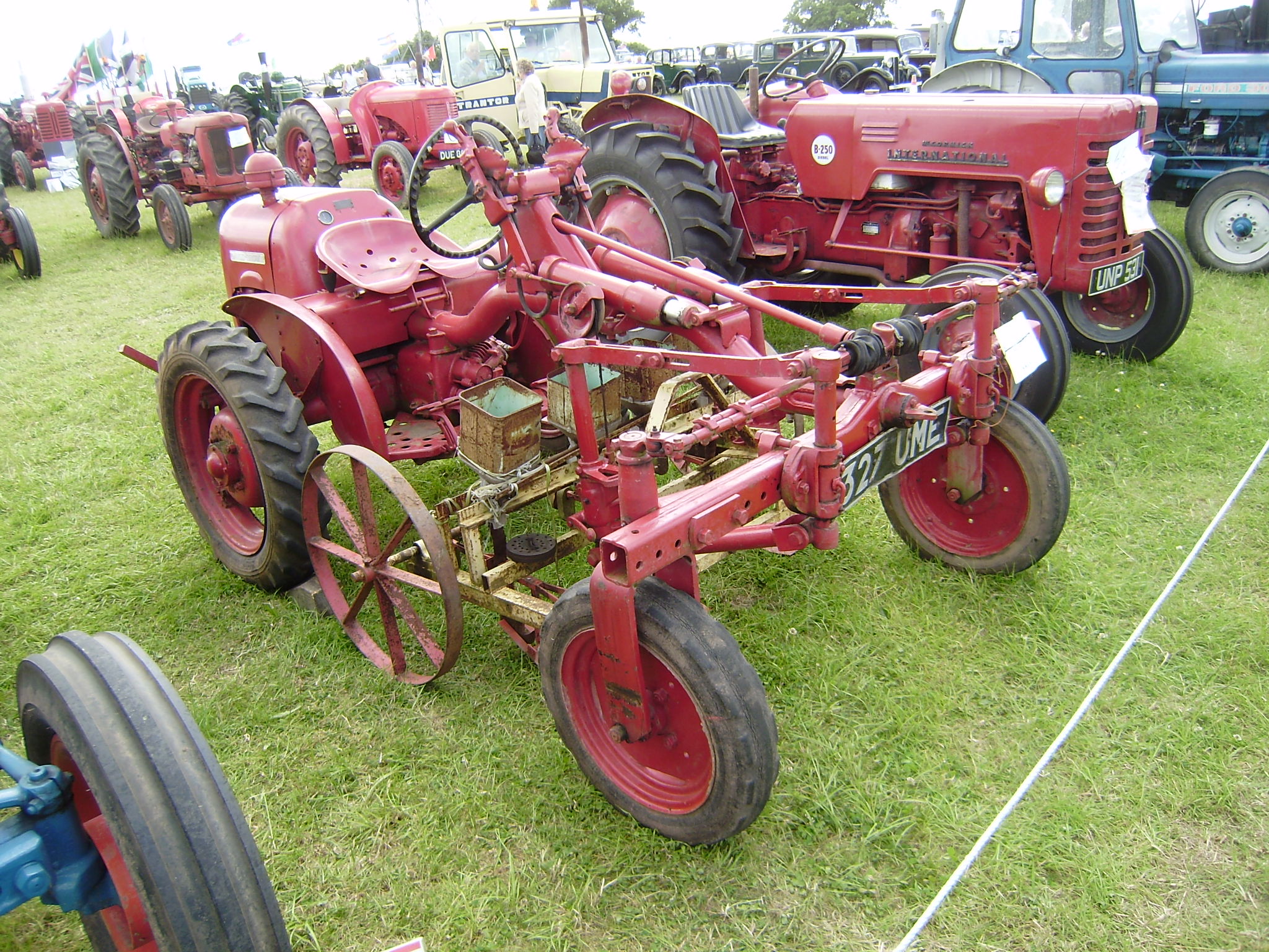 David Brown 2D tractor | Tractor Library