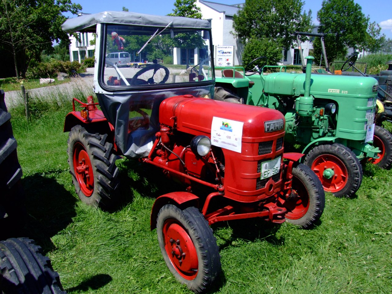 Fahr D15 tractor | Tractor Library