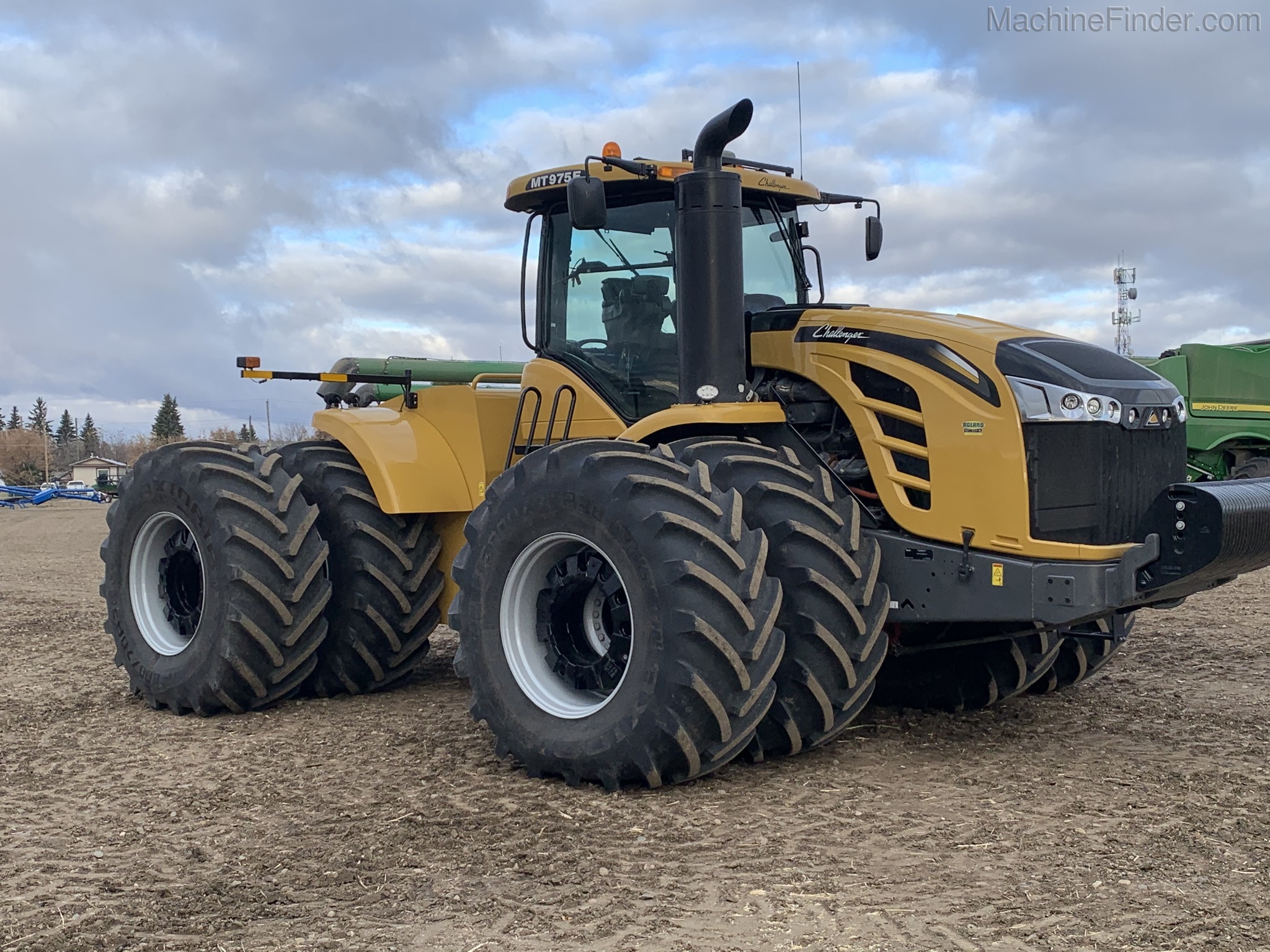 Challenger MT975E tractor Tractor Library