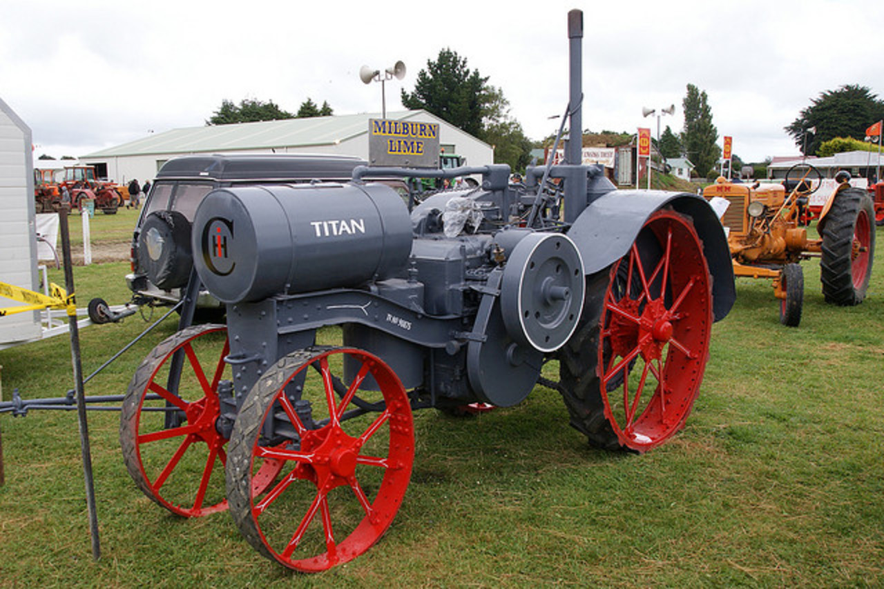 International Harvester 10-20 tractor | Tractor Library