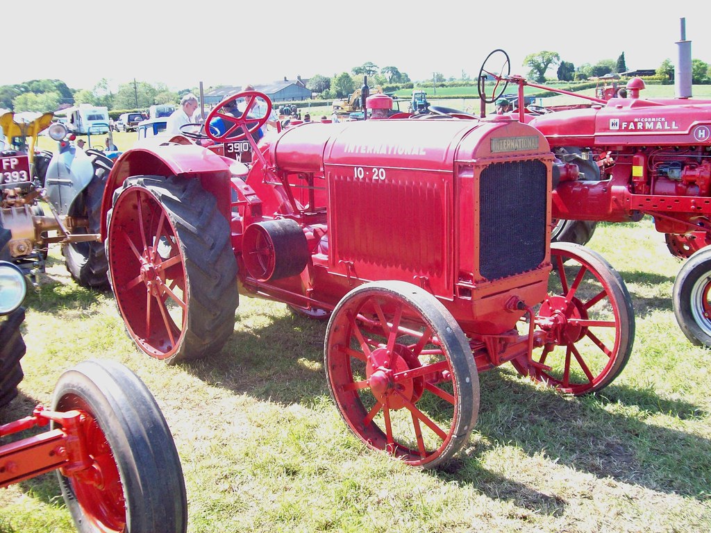 International Harvester 10-20 tractor | Tractor Library