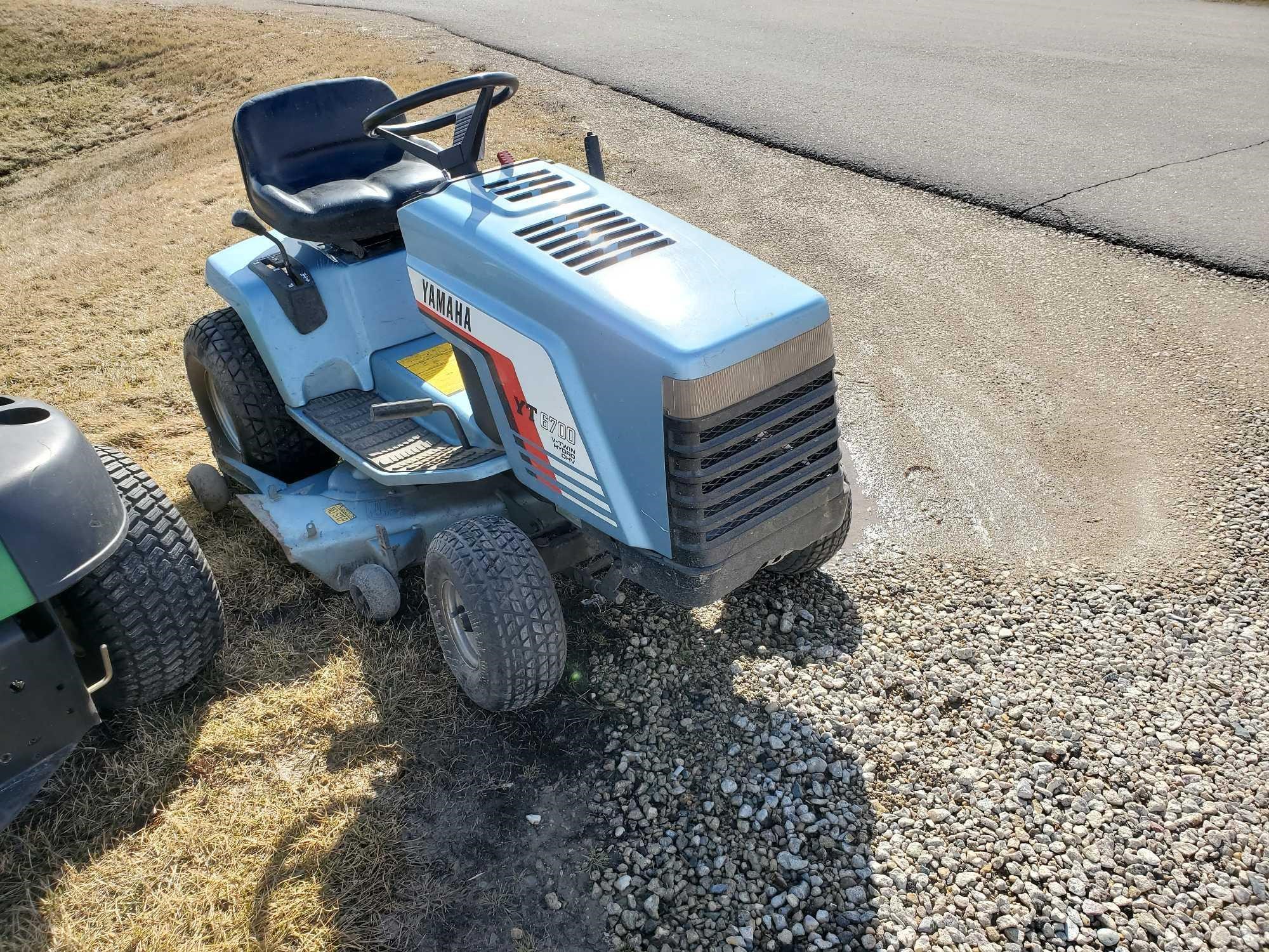 Yamaha YT6700 tractor Tractor Library