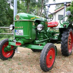 Deutz D 15 tractor - image #4