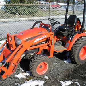 Kioti CK20 tractor - image #3
