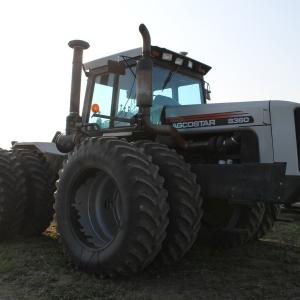 AGCO 8360 tractor - image #2