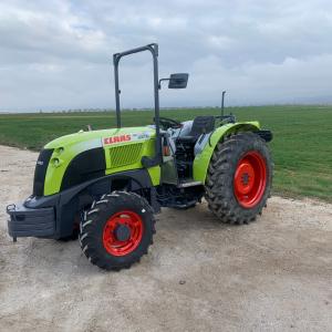 Claas Nectis 237 tractor - image #2