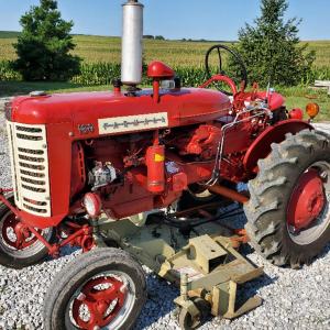 Farmall 130 tractor - image #4