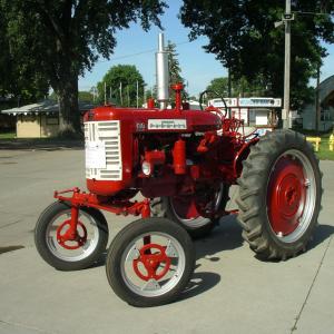 Farmall 130 tractor - image #1