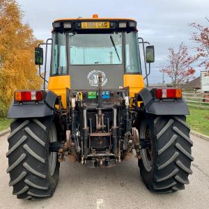 JCB Fastrac 135 tractor - image #3