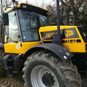 JCB Fastrac 135 tractor - image #1