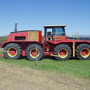 Versatile 1080 Big Roy tractor - image #3