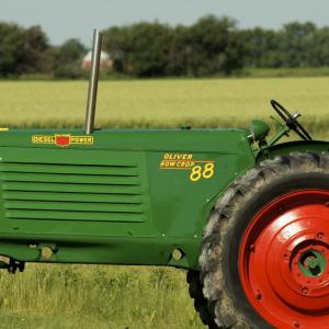 Oliver 88 tractor - image #3