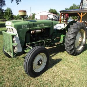 Oliver 550 tractor - image #5