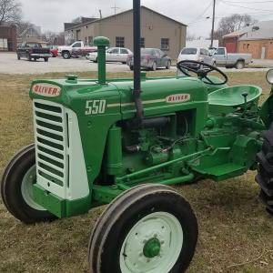 Oliver 550 tractor - image #2