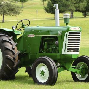 Oliver 880 tractor - image #3