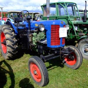 Zetor 25 tractor - image #1