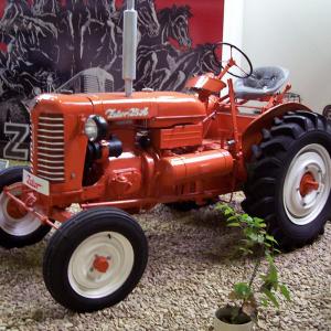 Zetor 25A tractor - image #3