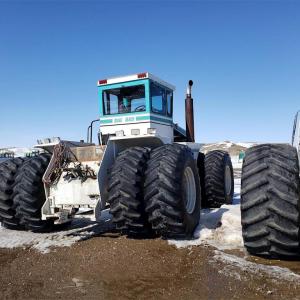 Big Bud 370 tractor - image #1