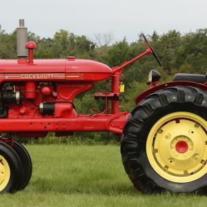Cockshutt Farm Equipment Limited 20 tractor - image #4