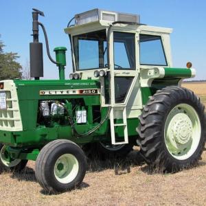 Oliver 2150 tractor - image #2