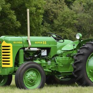 Oliver Super 55 tractor - image #3