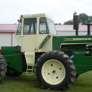 Oliver 2655 tractor - image #5