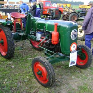 Stihl 144 tractor - image #1