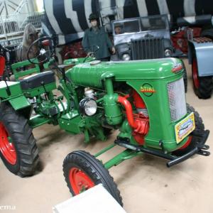 Stihl 140 tractor - image #2