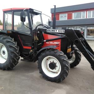 Valmet 205 tractor - image #2