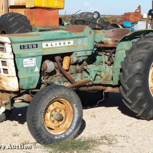 Oliver 1255 tractor - image #4