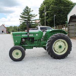 Oliver 1365 tractor - image #3