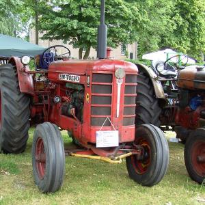 Volvo 470 tractor - image #3