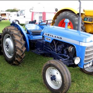Leyland 154 tractor - image #3