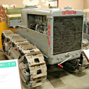 Holt 5-Ton tractor - image #4