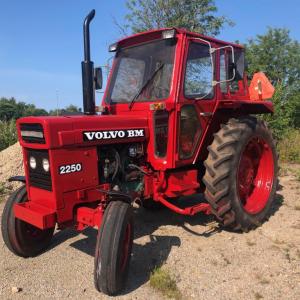 Volvo 2250 tractor - image #3