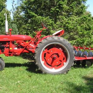 Farmall 200 tractor - image #6