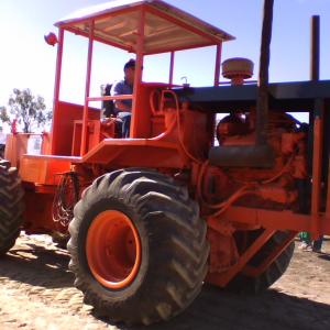 Chamberlain 40KA tractor - image #2