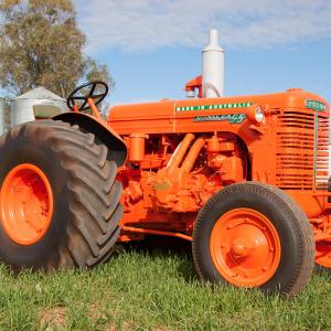 Chamberlain 55DA tractor - image #1