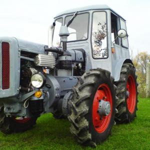 Dutra UE-28 tractor - image #3