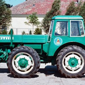 Dutra UE-50 tractor - image #2