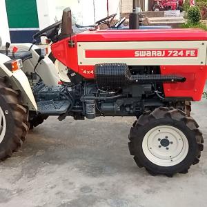 Swaraj 724FE tractor - image #2