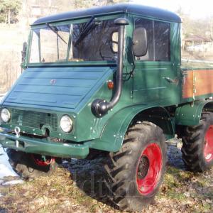 Unimog 30 tractor - image #1